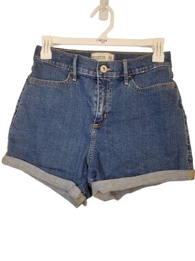 Abercrombie & Fitch High-Rise Mini Mom Shorts Rolled Hem Denim Shorts.